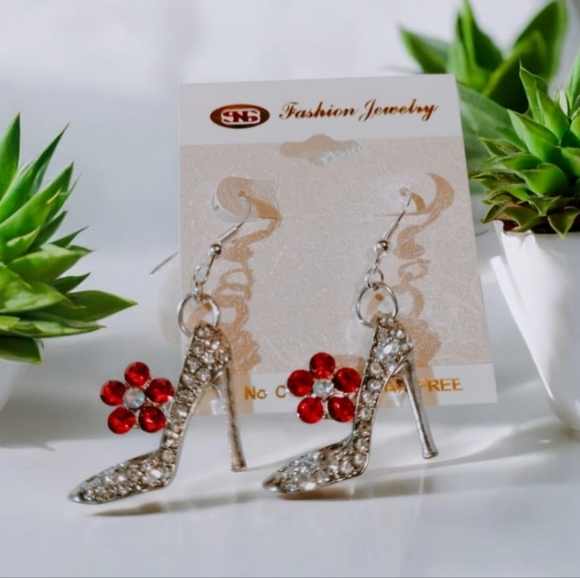 High heel shoe earrings with rhinestones. Alloy earrings, durable earrings. Earr - Picture 7 of 7
